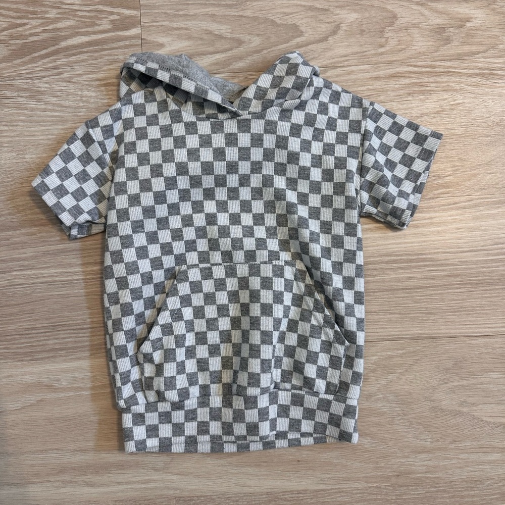 Son & Co. short sleeve checkered hooded top size 2/3T
